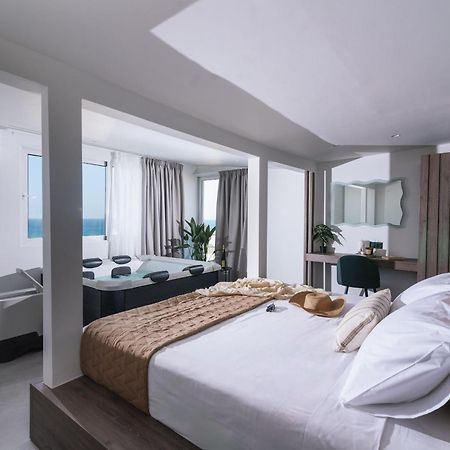 Alcyone Studios And Apartments 伊拉克利翁 外观 照片