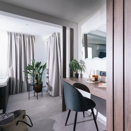 Alcyone Studios And Apartments 伊拉克利翁 外观 照片
