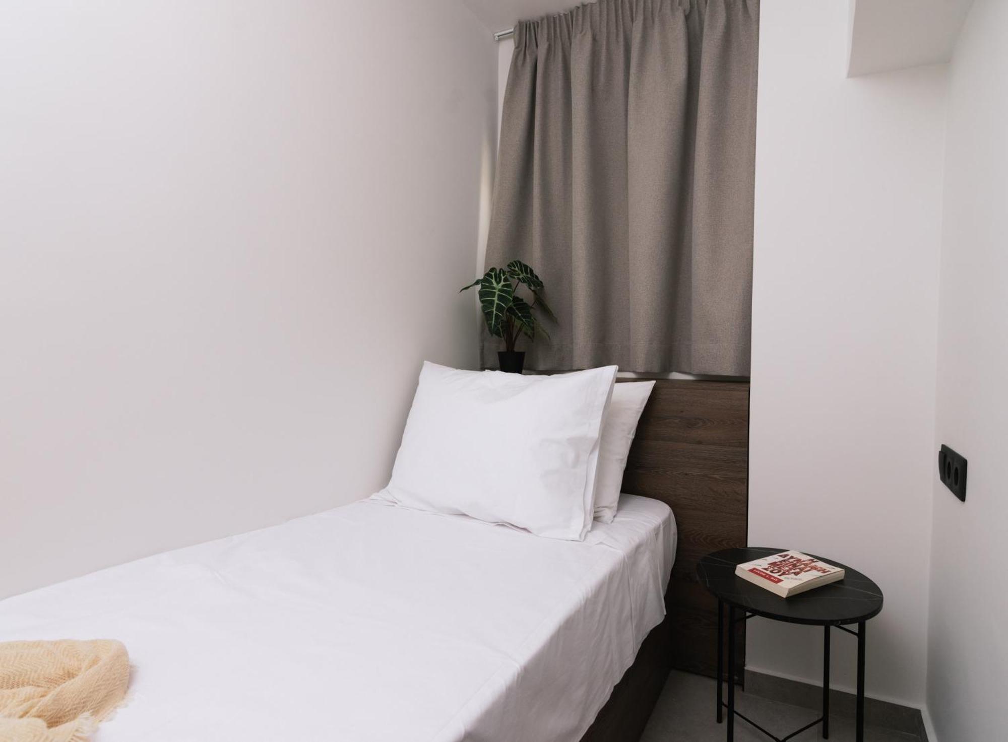 Alcyone Studios And Apartments 伊拉克利翁 外观 照片